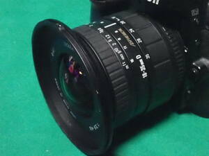 SIGMA シグマ AF 18-35mm F3.5-4.5 ズーム レンズ Nikon ニコン　Fマウント