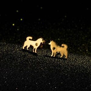 新品　ステンレス製　芝犬ピアス　ゴールド　抗アレルギー　金　ステンレス　犬　犬ピアス　可愛い　プレゼント　送料無料