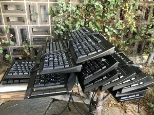 ★　【ジャンク扱い　動作未確認　現状渡し】　まとめて　パソコン用　ＰＣ用　キーボード　１２点　コンピューター　周辺機器　入力装置　