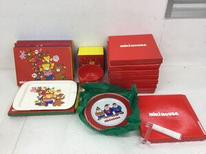 D881-80【未使用保管品まとめ】1998年製 MIKIHOUSE（ミキハウス） クリスマスプレート ボウル プレート 飾り皿 食器 サンタ/箱付きt