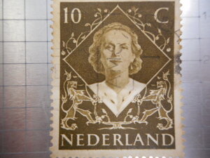 切手　古い切手　記念 切手　世界の切手　等　POSTAGE STAMP 10 C NEDERLAND ーSー034