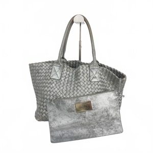 ボッテガヴェネタ BOTTEGA VENETA LIMITED EDITION lavorazione fatta a mano イントレチャート カバ トートバッグ シルバー 141498 V9132