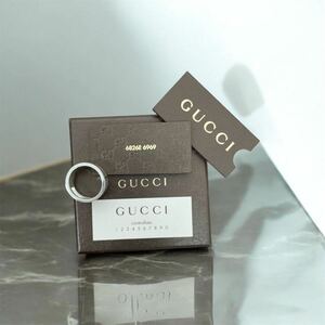 ●B グッチ GUCCI リング 指輪 シルバー 925刻印 ブランデッドG カットアウト 22号シルバー GUCCI 指輪 アクセサリー リング グッチ 箱付き