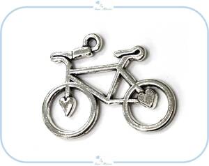 E267 チャーム 自転車 シルバー ハート デザイン ハンドメイド 材料 アクセサリー パーツ デザイン ネックレス ピアス チャリ サイクリング