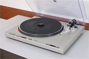 ☆整備済動作良好☆Technics SL-D303 薄型スタイリッシュ フルオートレコードプレーヤー メカフルメンテナンス済 1円スタート