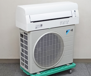 DAIKIN【AN28WCS-W】ダイキン ストリーマ空気清浄 内部クリーン クリアコート熱交換器 フィルター自動掃除 エアコン おもに10畳用 2019年製