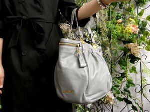 超美品●miu miu ミュウミュウ●ロゴ金具●ギャザー●カーフ レザー 本革●トート バッグ●グレー●G金具●腕掛け●A4 収納 書類●Js49946