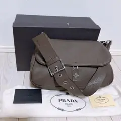 《超美品》PRADA(プラダ)ワンショルダーバッグ