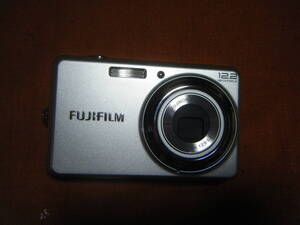 ●FUJIFILM 富士フイルム FINEPIX J30 コンパクトデジタルカメラ　難あり●