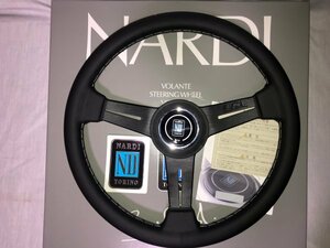 ★送料無料　ナルディ　NARDI N110 クラシック330　BKレザー＆BKスポーク　新品　未使用　正規品　在庫有り