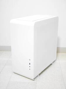 【送料無料】 中古 JONSBO U4 PRO WHITE　側面ガラス仕様