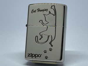 送料無料 ZIPPO[ジッポー]キャットシリーズ Cat Hanging ニッケルメッキいぶし 2NI-CATHANG1