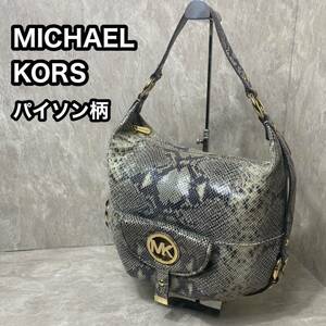 MICHAEL KORS ハンドバッグ　パイソン柄　型押し　ワンショルダー　ショルダーバッグ トートバッグ A4サイズ収納可　　ラージホーボー