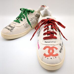 シャネル×ファレル ウィリアムス　スニーカー　ホワイト　マルチカラー　SIZE 41　キャンバス　CHANEL×PHARRELL WILLIAMS　◆3109/宮竹店