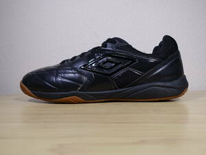 ◇ umbro アンブロ アクセレイター【UF2QJB02BB】◇ 25.5cm サッカー フットサル シューズ ブラック