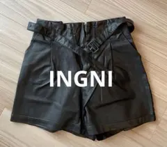 INGNI イング ショートパンツ ハーフ ブラック 黒 フェイクレザー ベルト