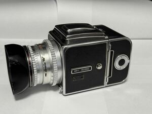 Hasselblad 500C ハッセルブラッド　一眼レフ　フィルムカメラ　中判　Carl Zeiss Planar 80mm f2.8