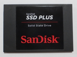 ScanDisk製2.5インチ 120GB SATA SSD SDSSDA-120G