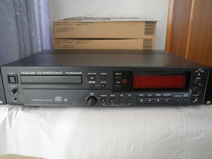 TASCAM CD-RW900MK2 (CD-RW900MKll) CDレコーダー/プレーヤー 業務用 ②