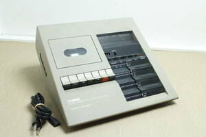 M-XB-410 良品 YAMAHA TC-800 オーディオ機器 カセットデッキ マリオ・ベリーニ ヤマハ TC 800 1976年昭和代 珍しい白色