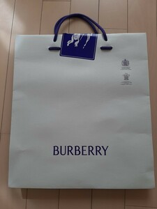 BURBERRY　ショップ紙袋