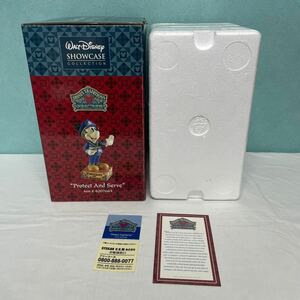 35/ WALT DISNEY SHOWCASE COLLECTION Protect And Serve フィギュア ミッキーマウス　ディズニー