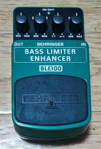 BEHRINGER / BLE100 BASS LIMITTER ENHANCER