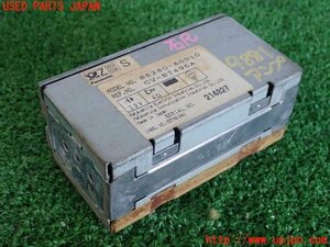 5UPJ-98816525]ランクル80系(FZJ80G)アンプ (86280-60010) 中古