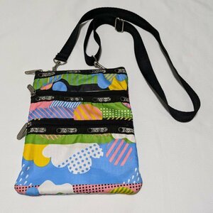 ■レスポートサック ショルダーバッグ トリプルファスナー Lesportsac■