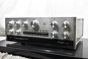 Accuphase アキュフェーズ コントロールアンプ C-200