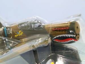 エアコンバット #30 カーチス P-40 ウォーホーク Curtiss P-40 Warhawk 縮尺1:100 未開封 送料410円 同梱歓迎 追跡可 匿名配送