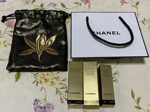 CHANEL★ポーチ &サンプル×３＆ショップ袋★新品