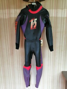 5㍉厚　T-５ビクトリーウェットスーツ