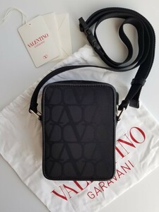 新品 VALENTINO GARAVANI ヴァレンティノ ガラヴァーニ Iconographe スモール クロスボディバッグ ブラック 3Y2B0C30CSH_0NO