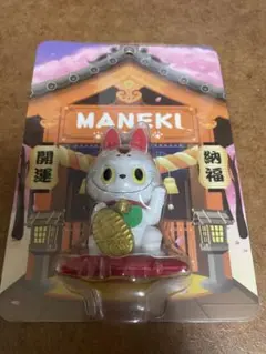 MANEKI LABUBU POP MART x THE MONSTERS