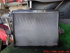 5UPJ-14582321]ランクル100系(HDJ101K)ラジエーター1 中古