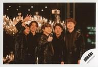 中古生写真(ジャニーズ) 嵐/集合(5人)/横型・上半身/DIGITAL SINGLE 「Whenever You Call」MV＆ジャケ写オフショット/