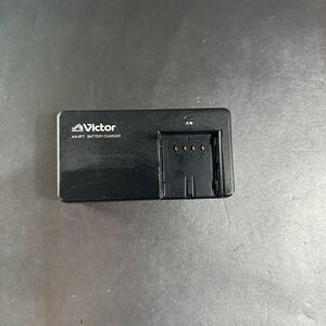 「1_KS1」ビクター　ビデオカメラ　Victor　純正充電器AA-VF7 現状出品　^A5_1