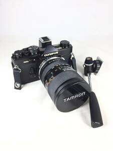 【中古品】OLYMPUS オリンパス OM-2N ボディ/TAMAON SP タムロン 1：2.8-3.8 35-80ｍｍレンズ 一眼レフカメラ 動作未確認 