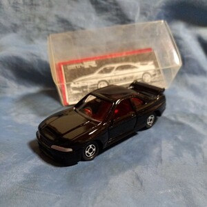 トミカ 日産 スカイライン GTR R33 R企画 限定 スカイラインコレクションクラブ ブラック 赤シート