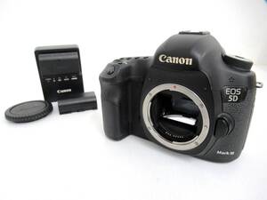 【Canon/キヤノン】亥⑥86//EOS 5D Mark III/デジタル一眼レフ/充電器、予備バッテリー付属