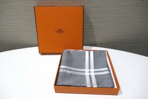 エルメス HERMES ハンカチ グレー ハンカチーフ メンズ おしゃれ ビジネス 人気 美品 BOX付 ランクSA BRB・バッグ・財布