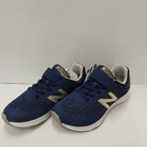 ☆★☆ニューバランス　　YOPREMNY　19.0cm　新品未使用　newbalance　男の子　女の子　スニーカー　送料無料★☆★