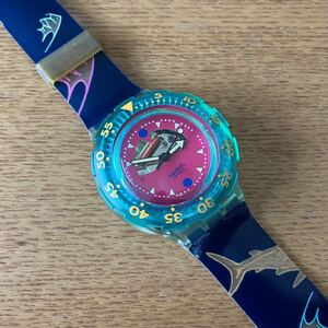 希少 美品 90s ヴィンテージ swatch SCUBA 200 スウォッチ スクーバ SDN101 HAPPY FISH 電池交換済 稼働中 クォーツ 腕時計