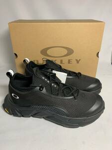 《新品》 OAKLEY (オークリー) Light Shield FOF100587　25cm　Black　上位モデルも安い！ 2024　トレッキング・ウォーキング