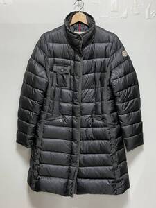 MONCLER ダウンコート フード欠品　hermifur giubbotto