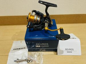 DAIWA ダイワ 20レブロス LT2500D 美品中古 おまけ付き