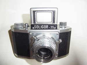 ■極希少 美品 完動品 1955年（昭和30年）日本初一眼レフ■SOLIGOR35 （ソリゴール35）ファーストフレックス35 縦7.8ｃｍ横12.8cm幅7.9ｃｍ