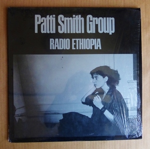 PATTI SMITH「RADIO ETHIOPIA」米ORIG [初回青ARISTA] シュリンク美品