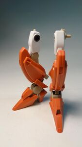 HG 1/144 ガンダムスローネツヴァイ (機動戦士ガンダム00)　脚部※スミ入れアリ　ガンプラ 完成品 ジャンク